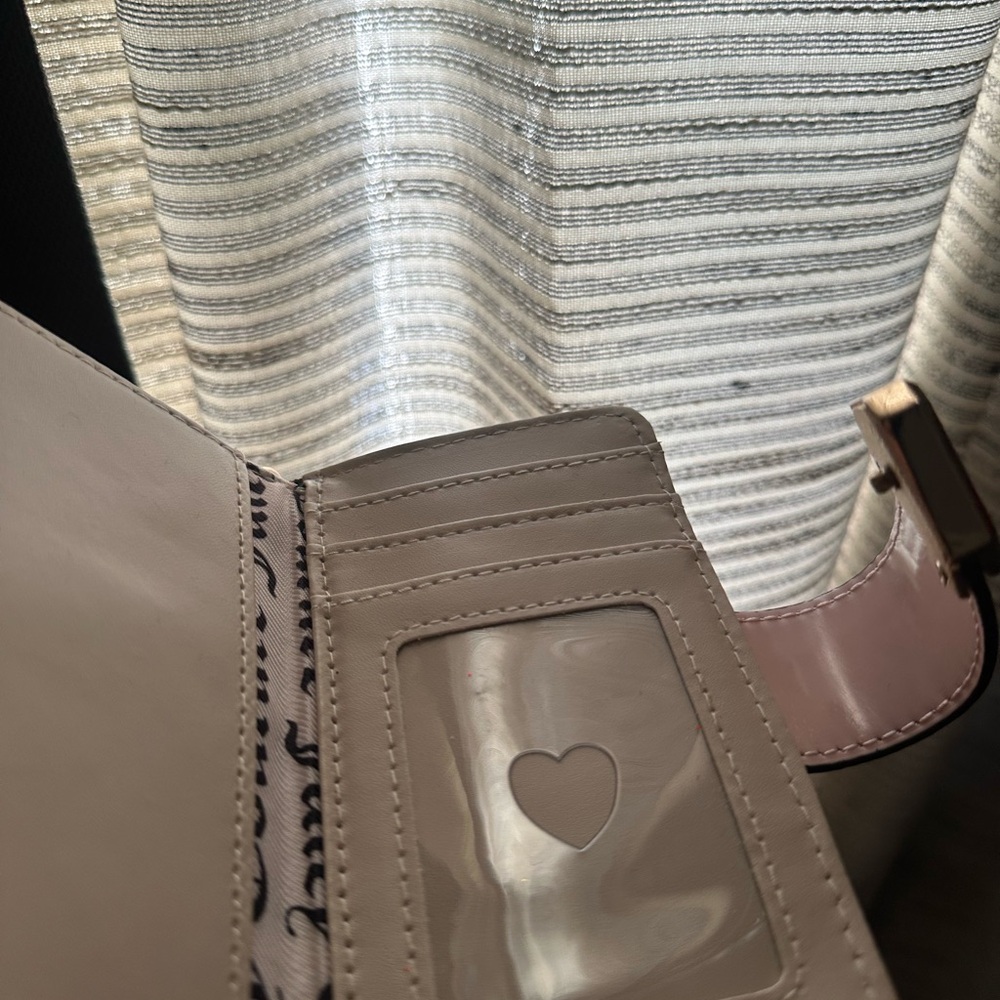 Tan Compact Leather Wallet with Gold Clasp - Picture 8 of 8